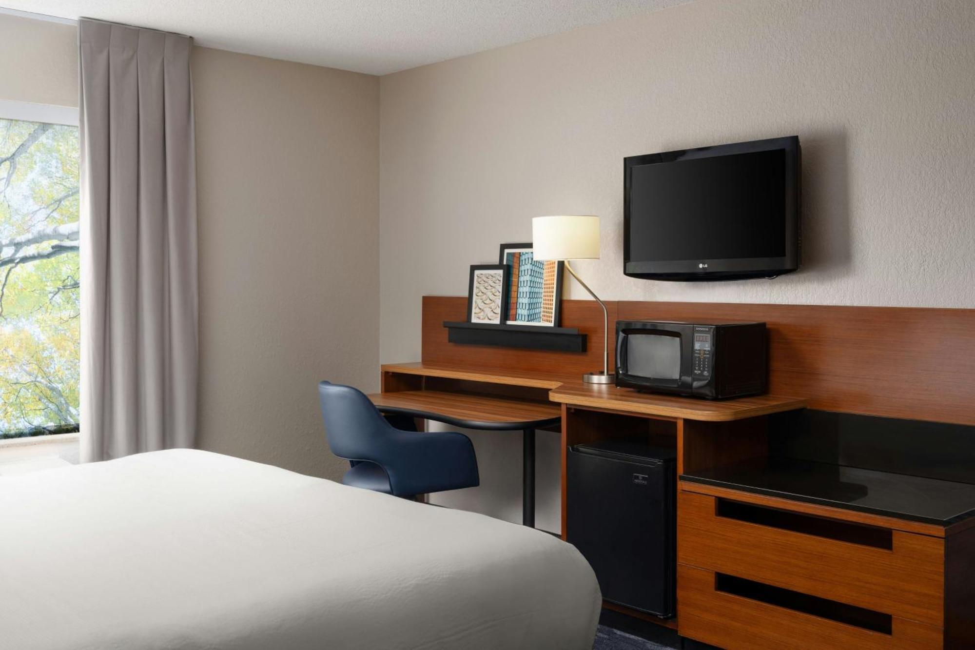 Fairfield Inn And Suites By Marriott Tifton Εξωτερικό φωτογραφία