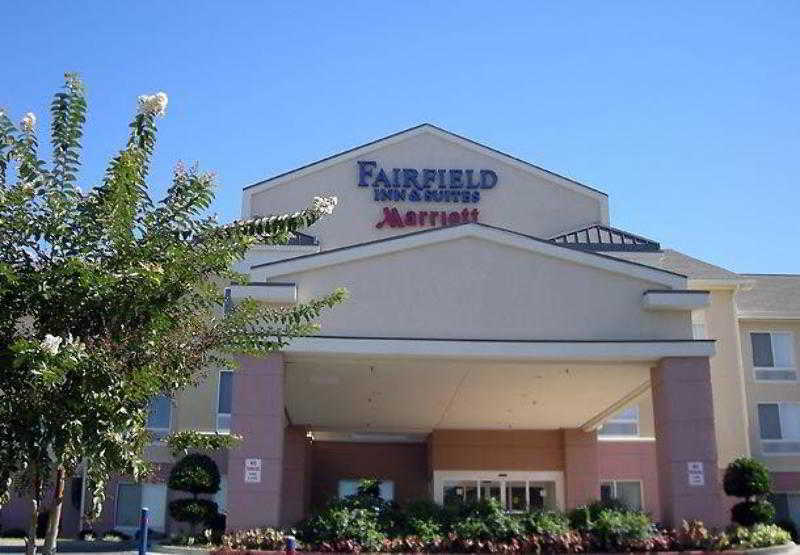 Fairfield Inn And Suites By Marriott Tifton Εξωτερικό φωτογραφία